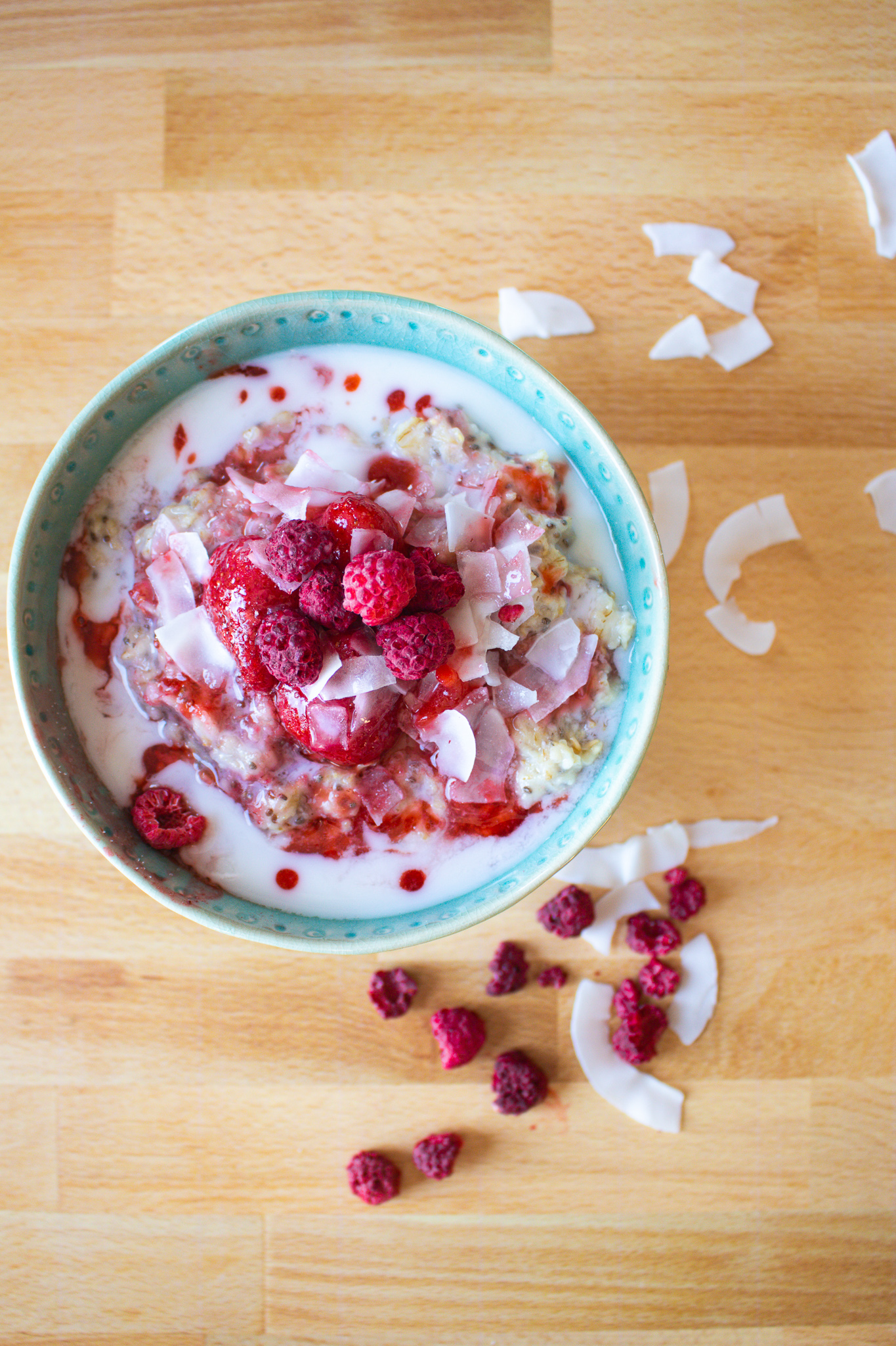 Berries & Cream Oatmeal Recipe