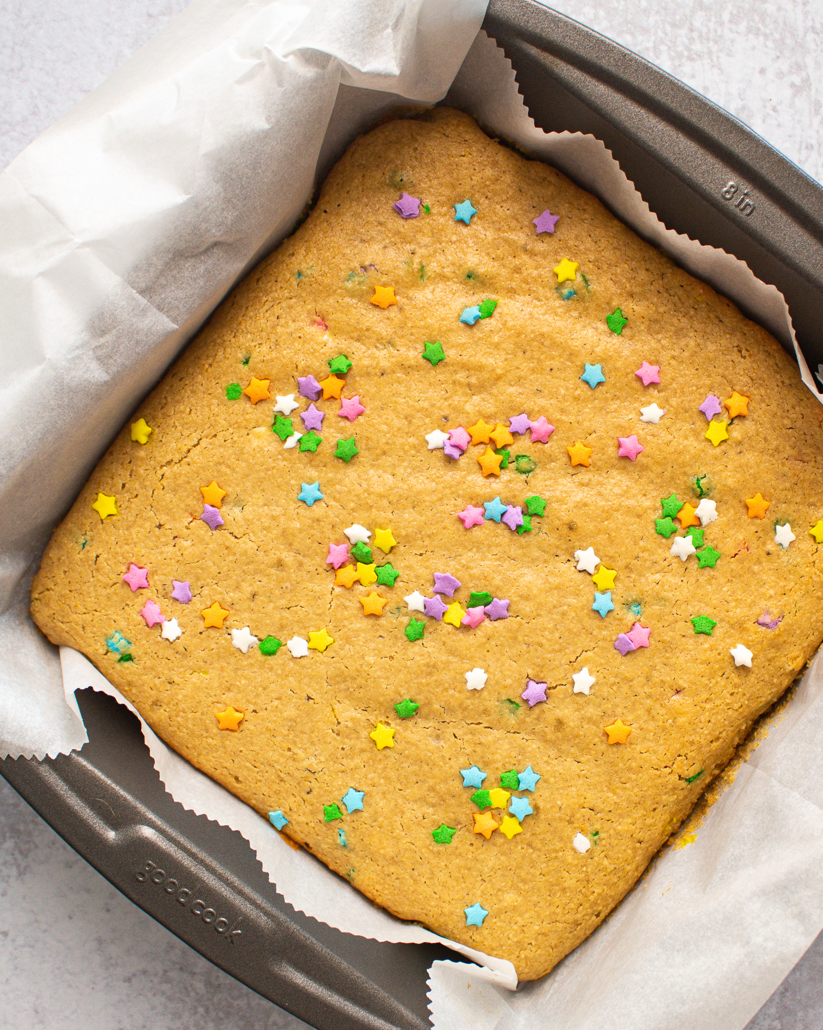 Funfetti Cake. Vegan and Gluten free