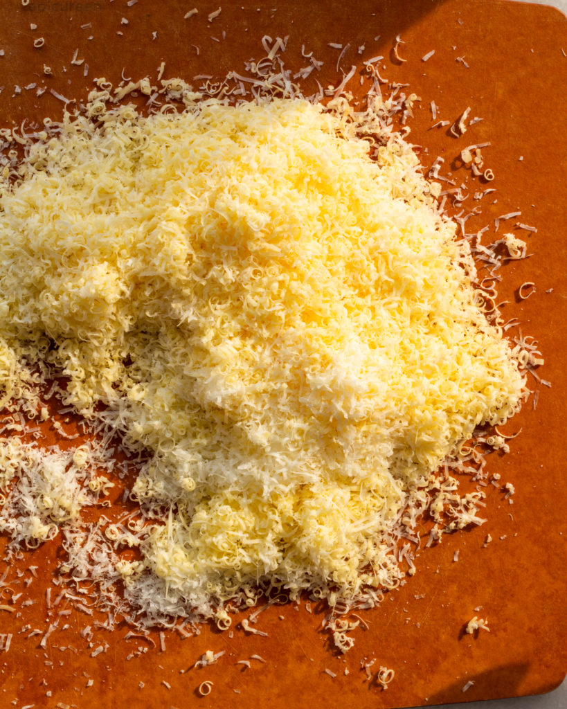 Shredded cheese blend