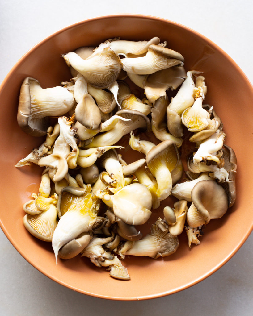 mushrooms with olive oil
