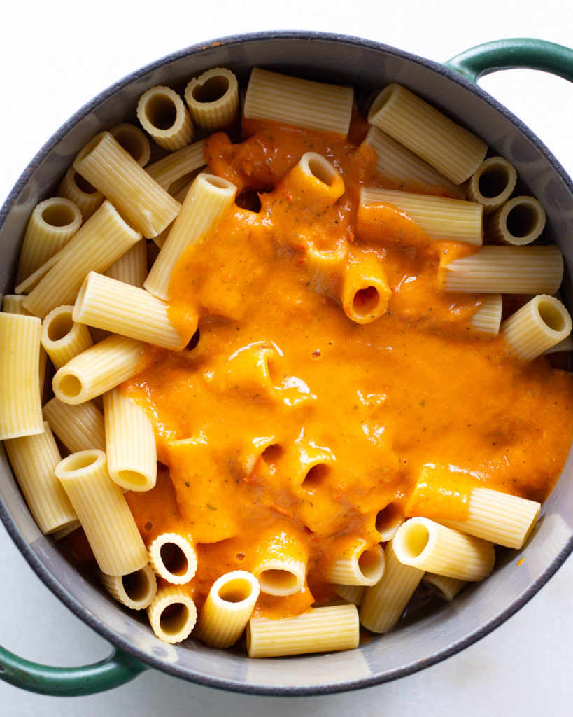 Sauce added to cooked pasta