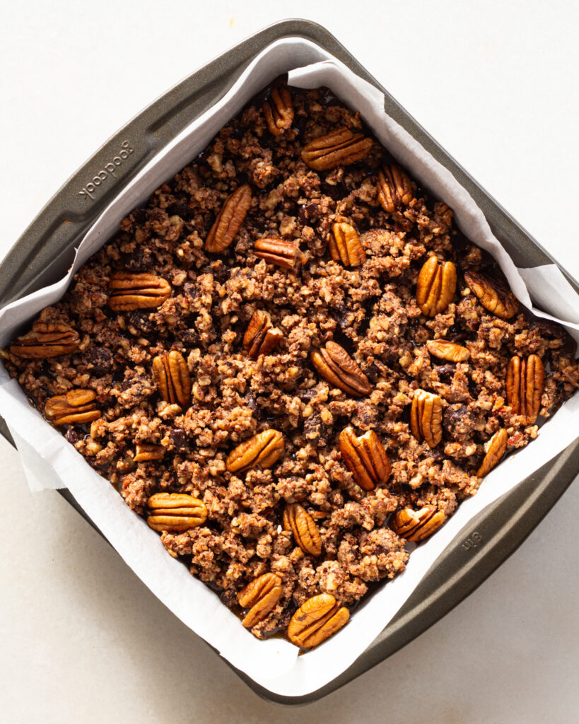 filling in baking pan