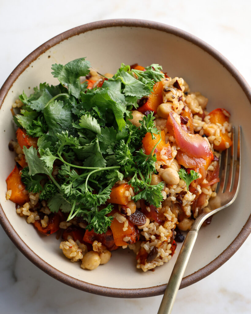 This image has an empty alt attribute; its file name is kabocha-squash-rice-bowl-819x1024.jpg