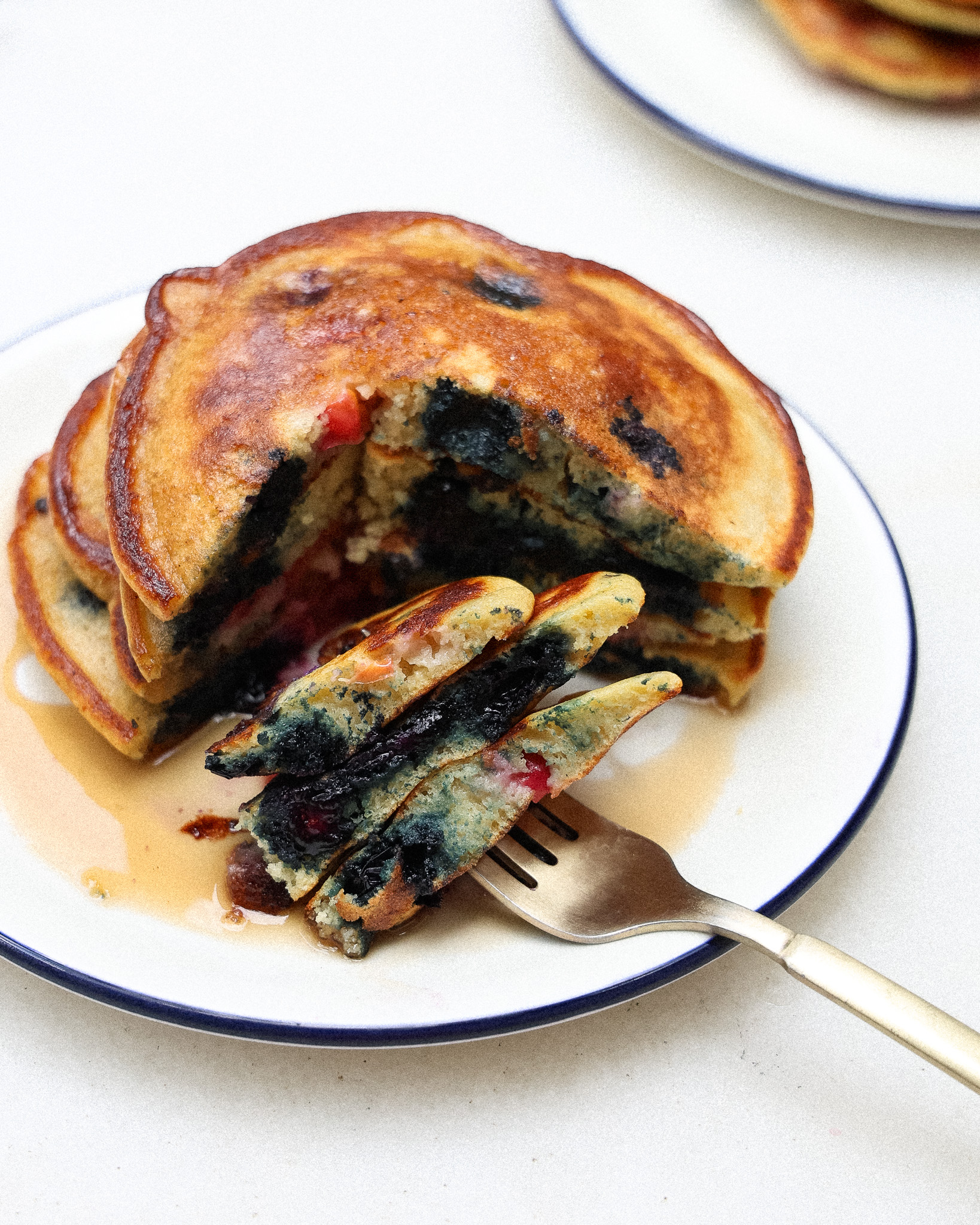 Red, White & Buttermilk Pancakes