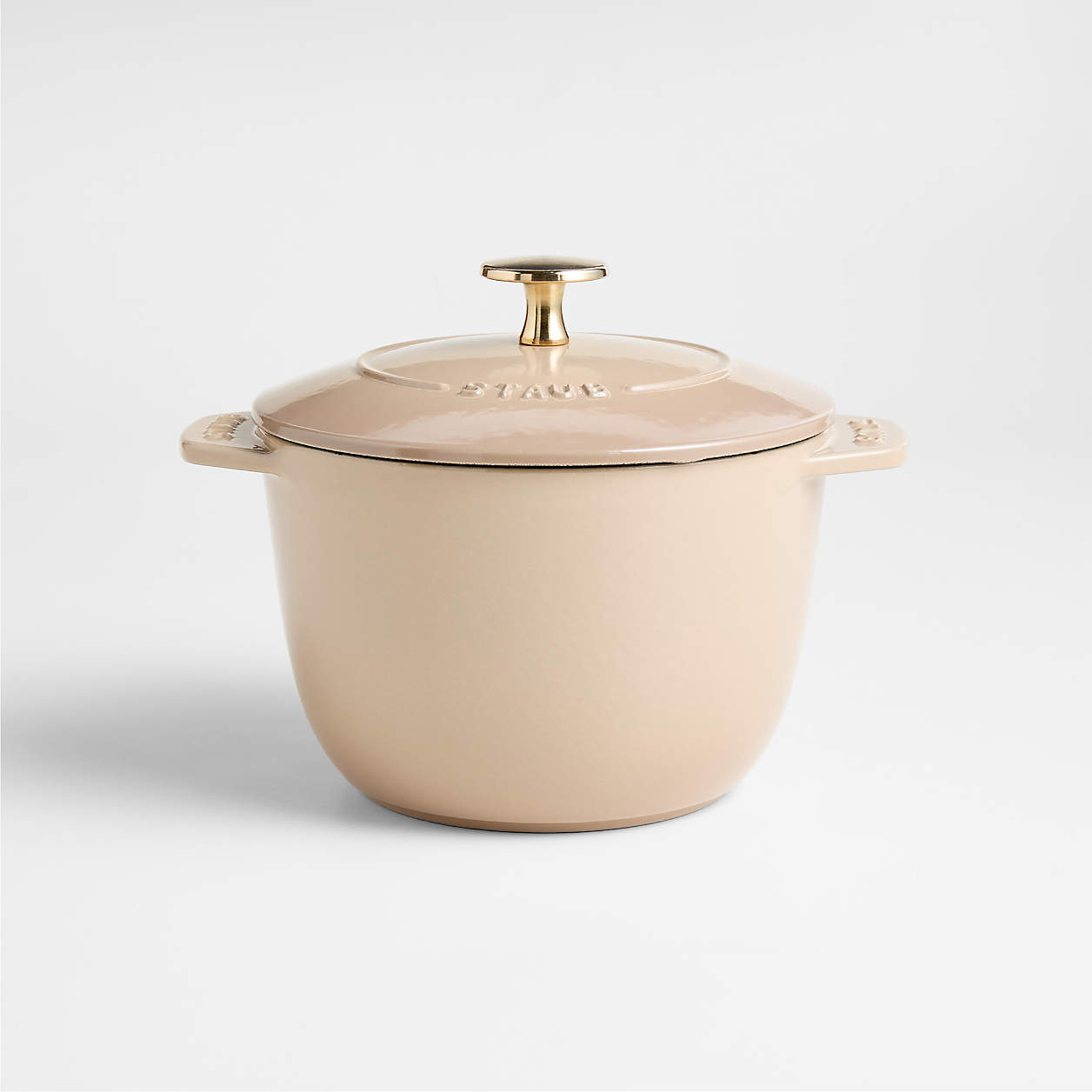 Staub 1.5-Qt Petite French Oven