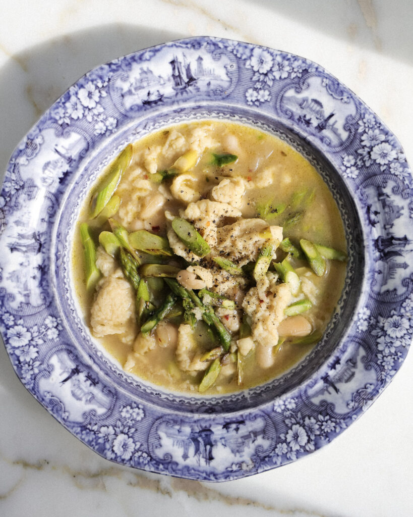 Lemon asparagus spaetzle in a bowl.